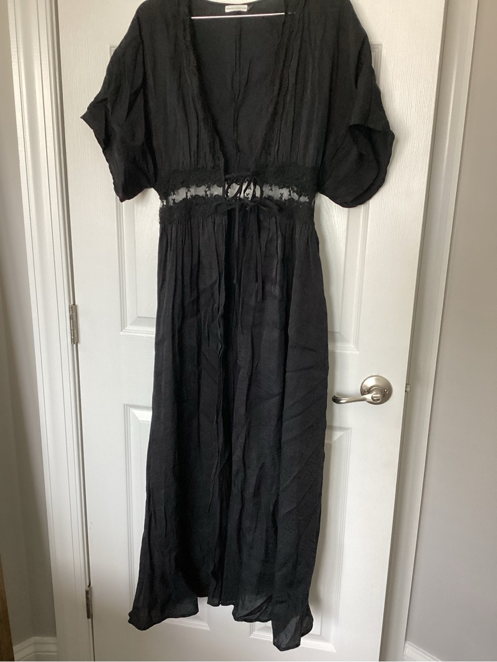 Black kimono with Lace Waist